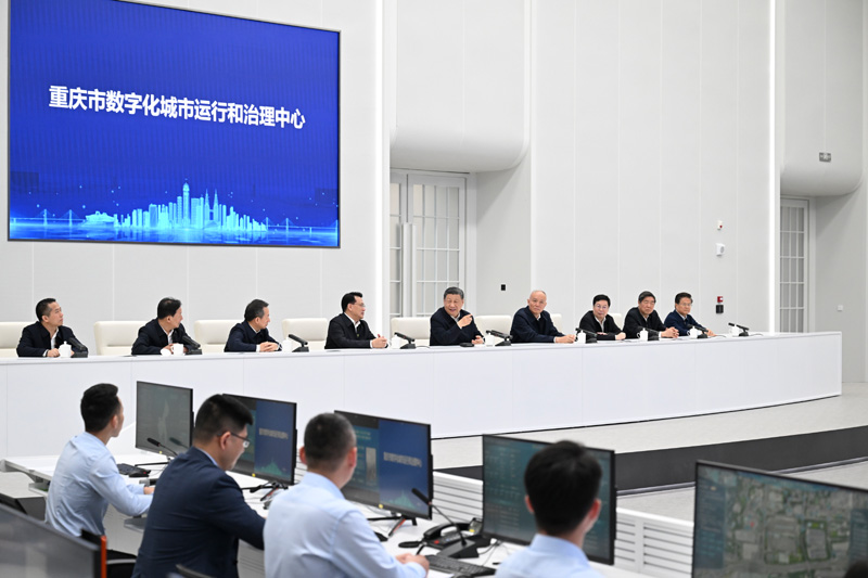 習(xí)近平在重慶考察時(shí)強(qiáng)調(diào)
進(jìn)一步全面深化改革開(kāi)放
不斷譜寫(xiě)中國(guó)式現(xiàn)代化重慶篇章
蔡奇陪同考察「相關(guān)圖片」